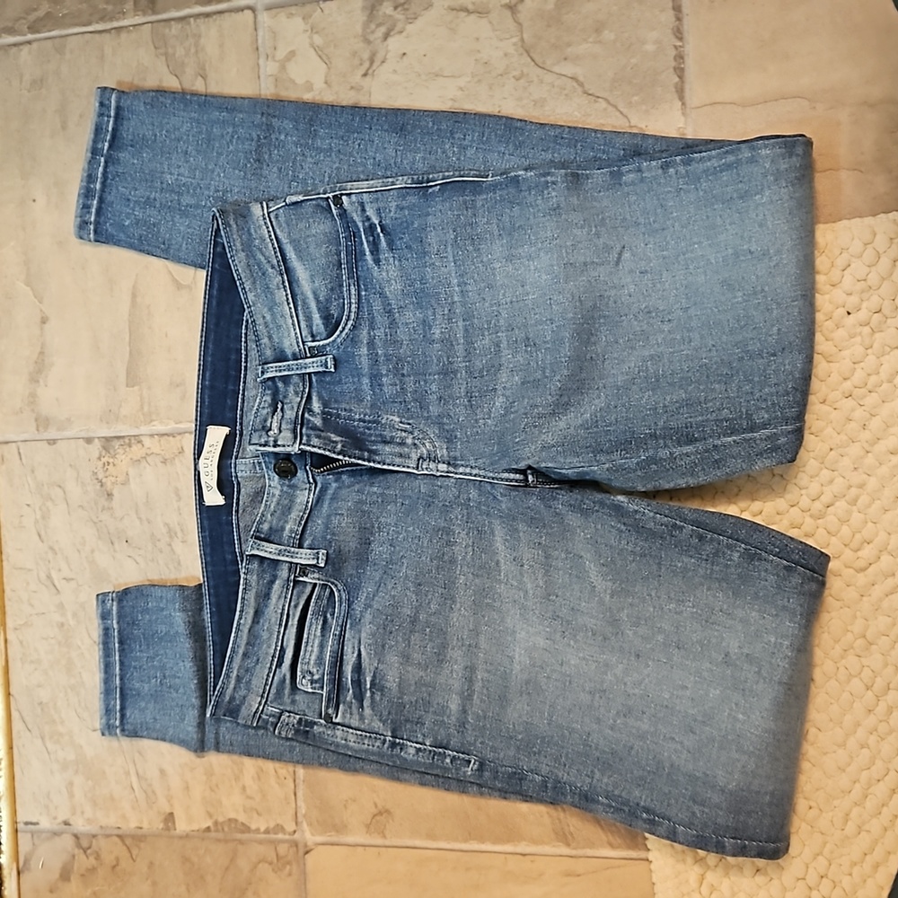 GUESS Jeans - Picture 3 of 3